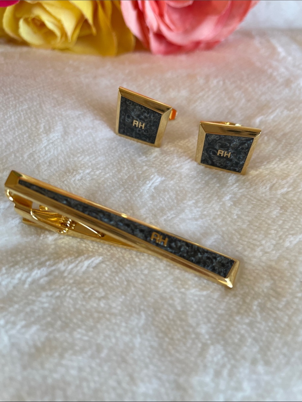 New Vintage Rykiel Homme Gold Monogram RH Tie-Clip and Cufflinks Set Rare